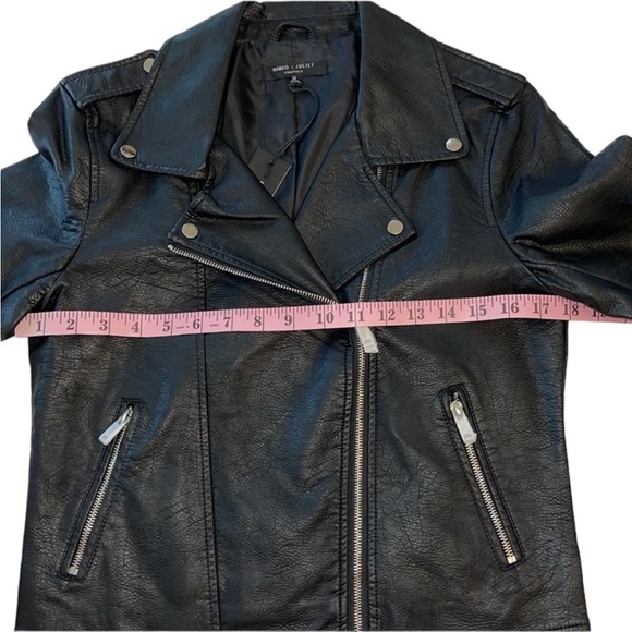 Romeo + Juliet Couture Black Faux Leather Jacket Size Medium NWT - Picture 10 of 17